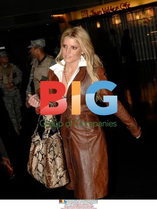 Jessica Simpson Leaves JFK with Daisy