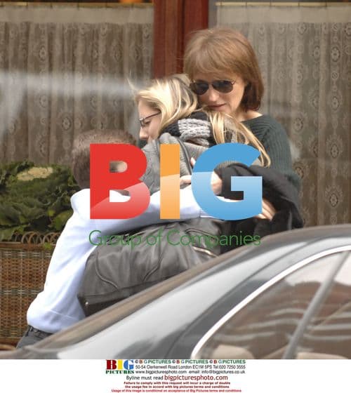 Cecilia Sarkozy with kids after lunch