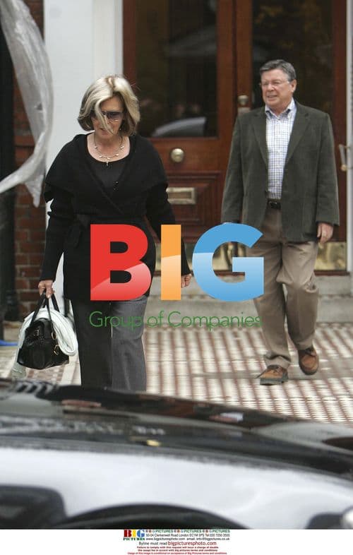 Kylie Minogue's Parents Leave Home