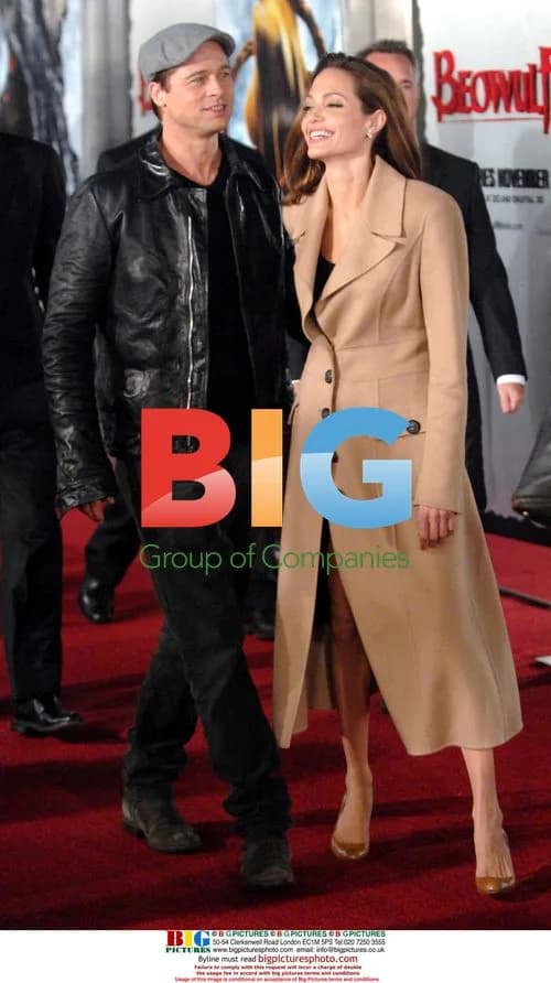 Angelina Jolie and Brad Pitt at 'Beowulf' Premiere