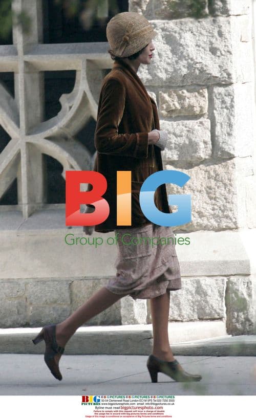 Angelina Jolie and John Malkovich on 'The Changeling' set