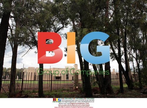 Oprah Winfrey Opens School in South Africa