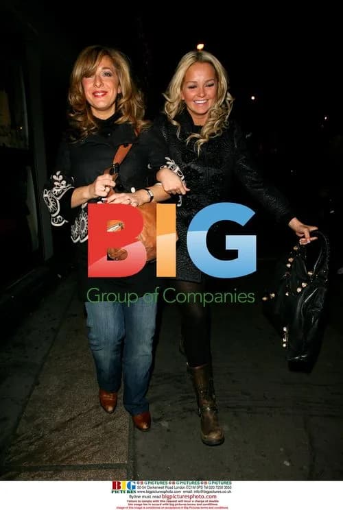 Jennifer Ellison and Tracy Ann Oberman leave theatre