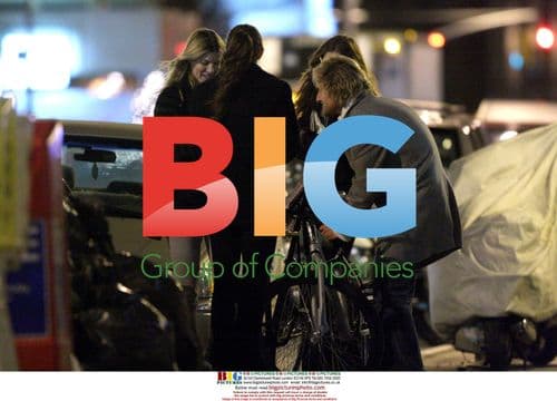 Owen Wilson spotted with mysterious blonde