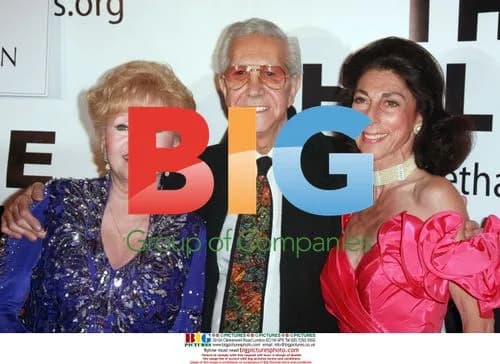 Debbie Reynolds, Richard Blackwell, and Joyce Fickett at Thalians Gala