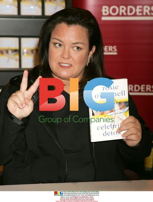 ROSIE O'DONNELL promotes new book at Borders