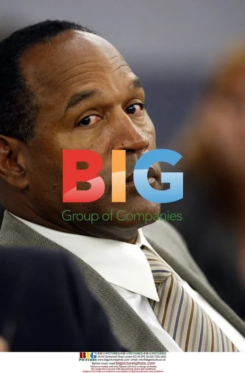 O.J. Simpson Reacts in Court