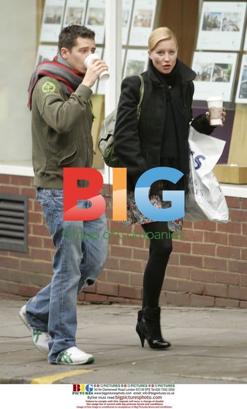 Denise Van Outen Runs Errands in London