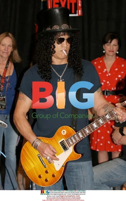 Slash of Velvet Revolver Performs at Rock 'N' Roll Fantasy Camp