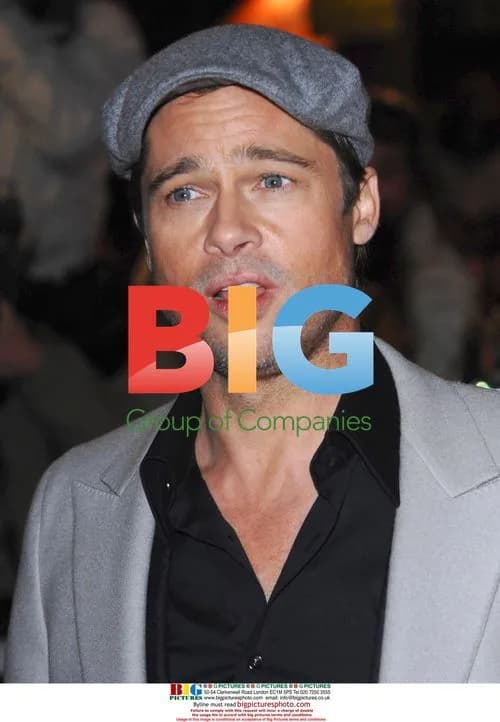 Brad Pitt at European 'Beowulf' Premiere