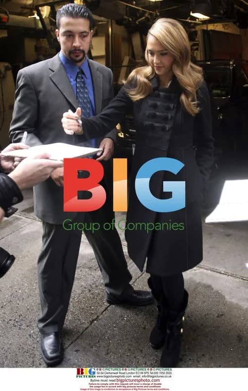 Jessica Alba Leaving Regis and Kelly Show