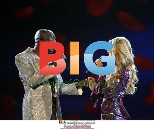 Heidi Klum and Seal at Victoria's Secret Fashion Show