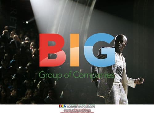 Seal at Victoria's Secret Fashion Show