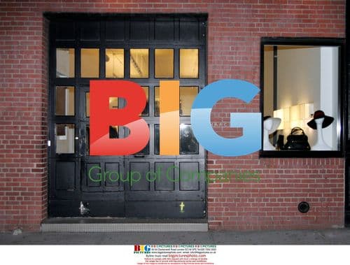 Kate Moss Shopping in NYC