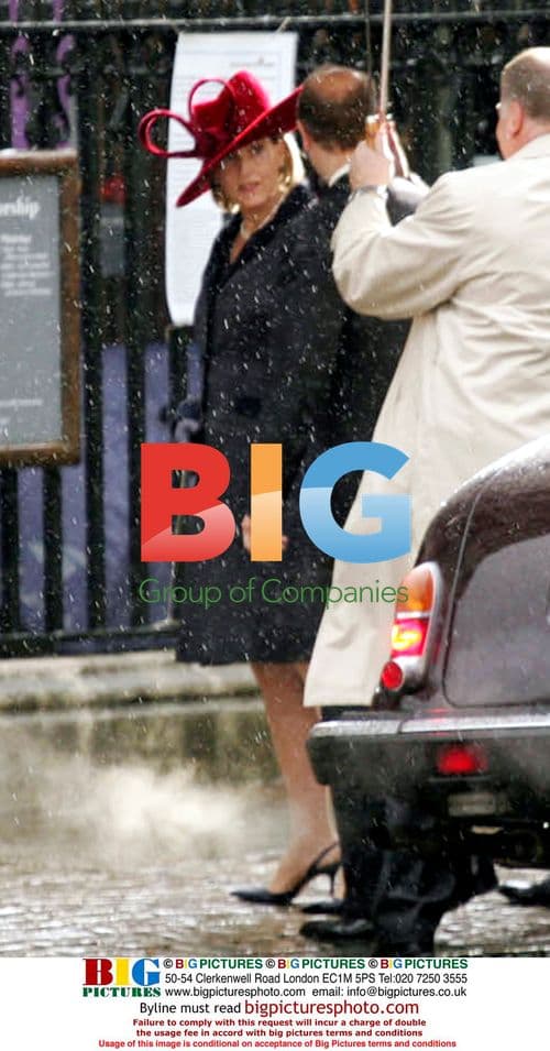 Royals Arrive at Queen's Anniversary Service