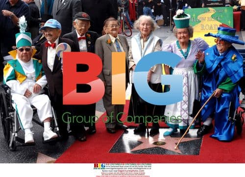 Munchkins Receive Hollywood Walk of Fame Star