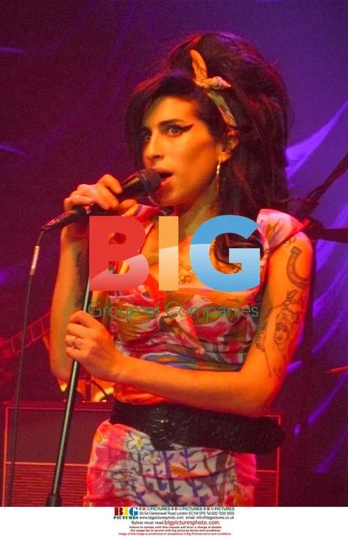 Amy Winehouse Performs at Brixton Academy