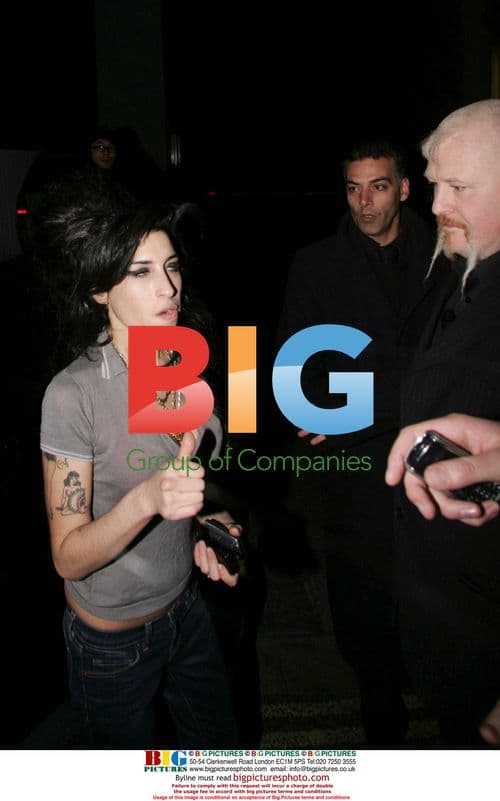 Amy Winehouse 3am Hotel Stroll