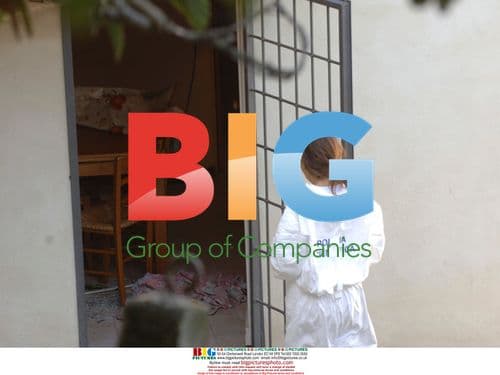 Police Investigate Meredith Kercher's Murder Scene