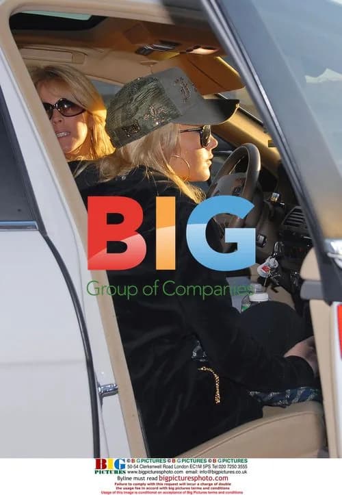 Lindsay Lohan and Boyfriend at JFK Airport