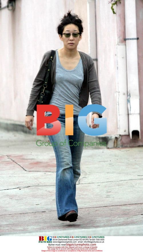 Sandra Oh's Messy Hair