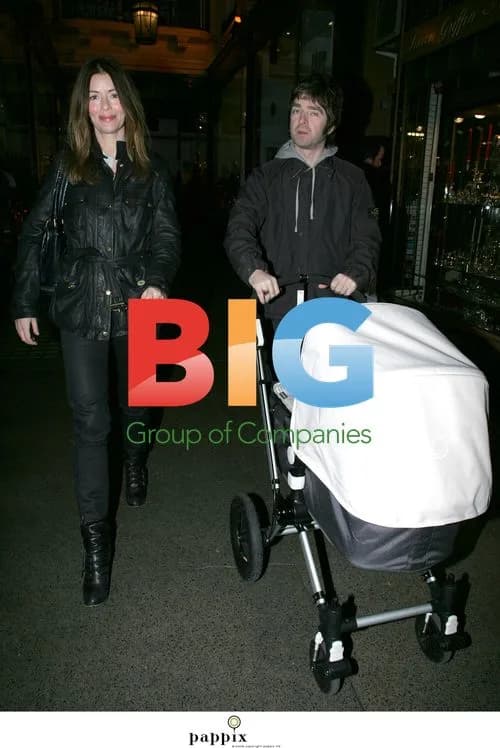Noel Gallagher with Family