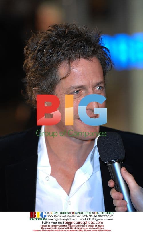 Hugh Grant at 'The Golden Compass' Premiere