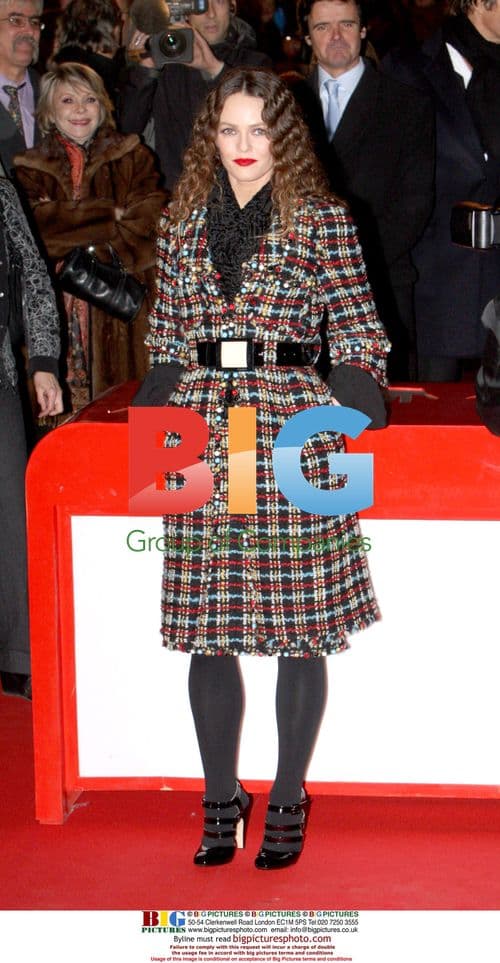 Vanessa Paradis Lights Champs-Elysees