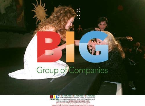 Vanessa Paradis and Jeanne Moreau at Cannes