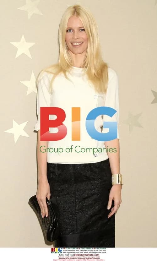 Claudia Schiffer at Chanel Paris Fashion Week