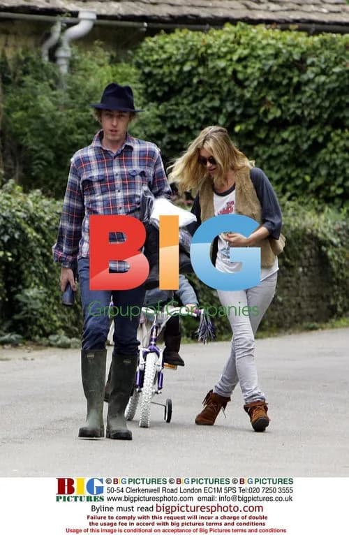 Kate Moss Leaves Country Home