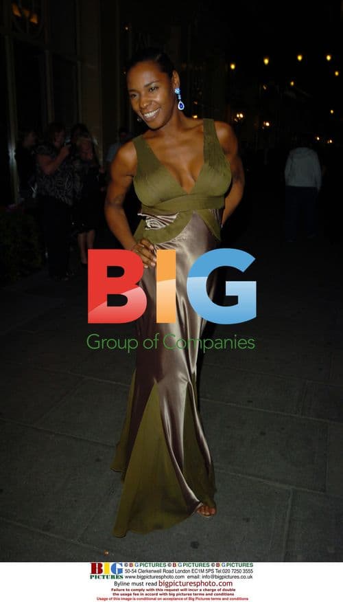 Sonique Leaves Pink Ice Ball