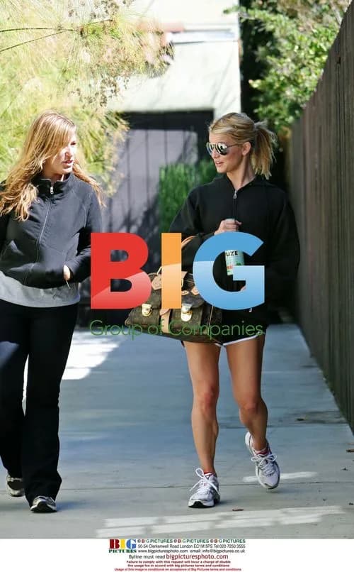 Jessica Simpson Leaving Gym