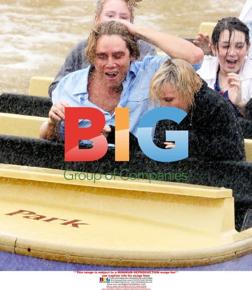 Big Brother 8 Couple at Thorpe Park