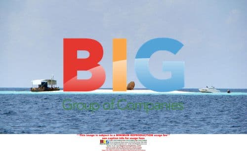 Penelope Cruz and Javier Bardem on Exotic Vacation