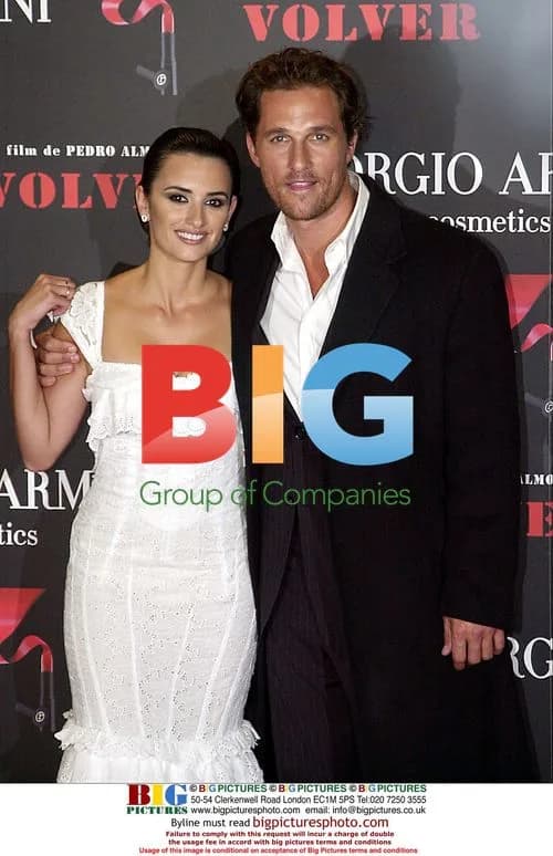 Penelope Cruz & Matthew McConaughey at 'Volver' Premiere