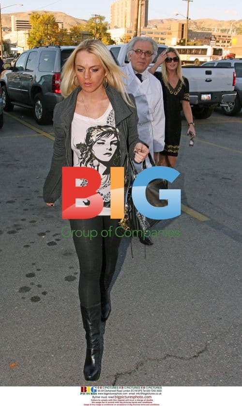 Lindsay Lohan Out to Dinner with Boyfriend in Utah