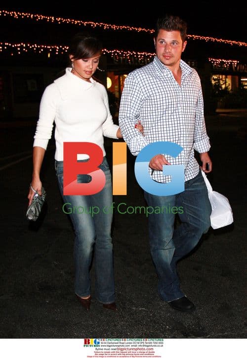 Nick Lachey and Vanessa Minnillo's Romantic Dinner
