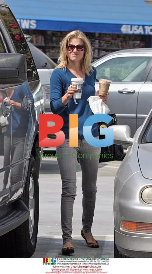 Ali Larter on a Busy Day