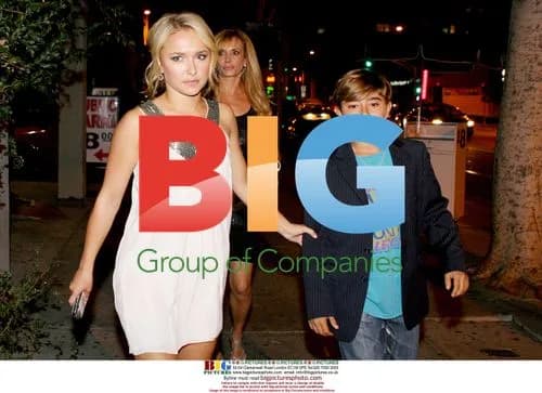 Hayden Panettiere and family attend Mario Lopez\'s birthday