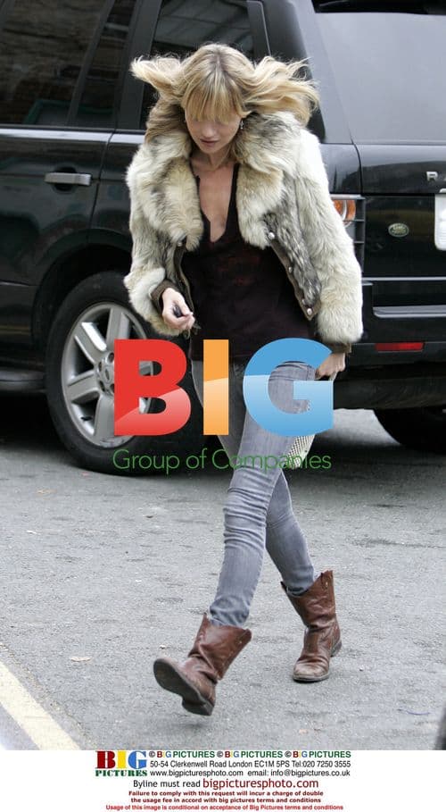 Kate Moss and Jamie Hince Go Shopping