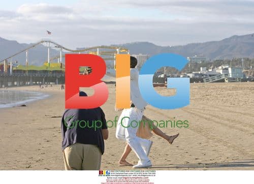 Heidi Klum and Seal Frolic on Beach