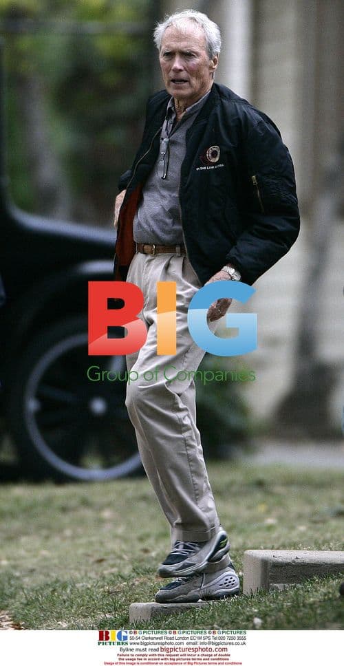 Angelina Jolie on set of 'The Changeling'