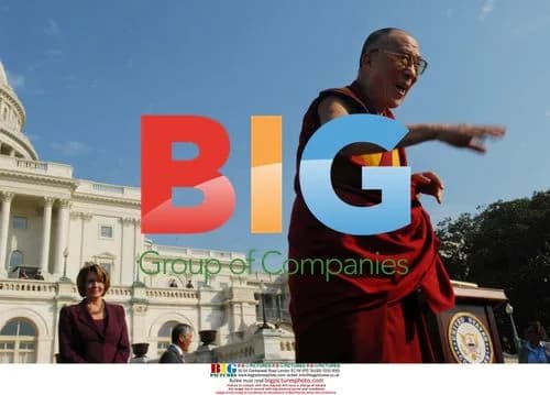 Dalai Lama Receives Congressional Gold Medal