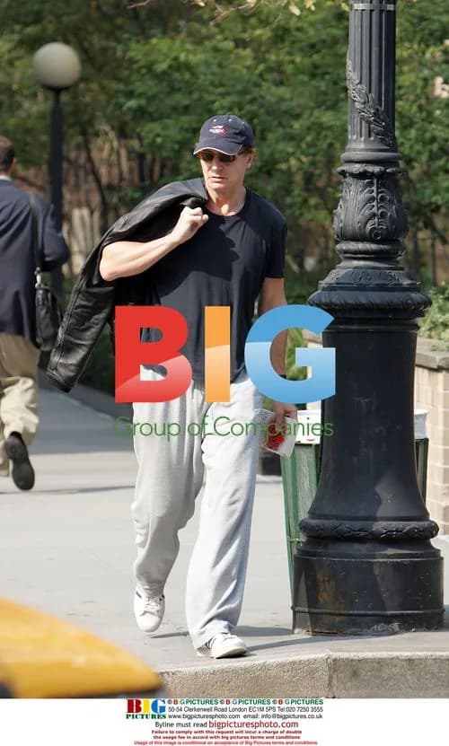 Liam Neeson Strolls in Central Park