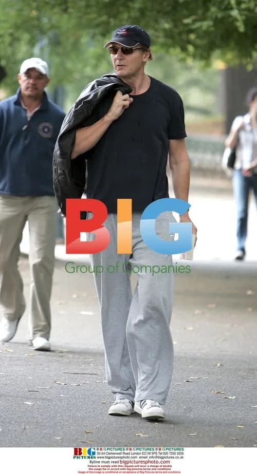 Liam Neeson Strolls in Central Park