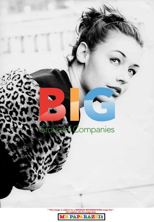 Cat Deeley on American Idol Set