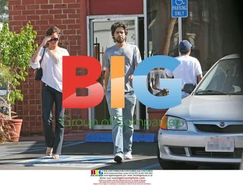 Adrian Grenier Jumps Car Battery Before Breakfast
