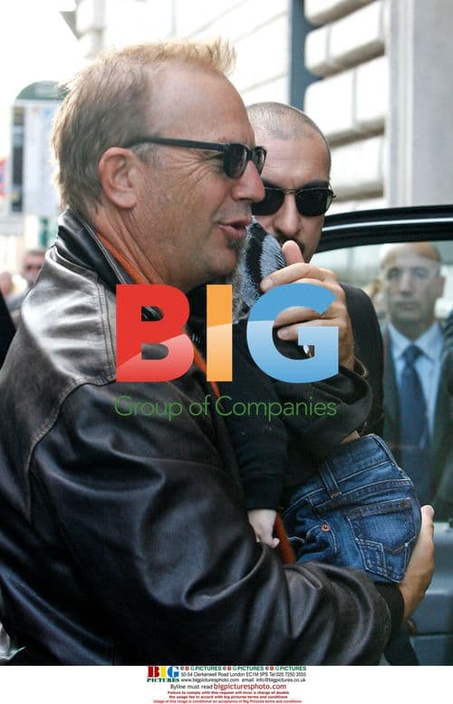 Kevin Costner Arrives in Rome