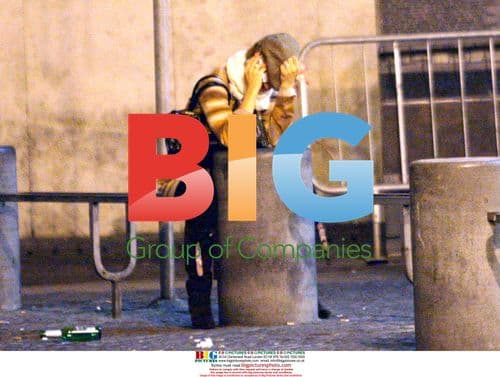 Mena Suvari Spotted With New Boyfriend